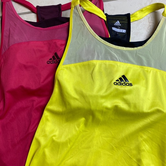 2 adidas tennis tanks w/built in bra small - Picture 4 of 5